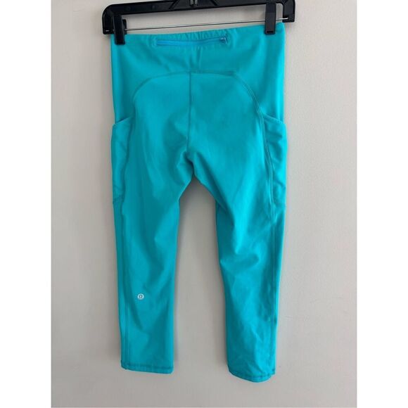 Lululemon Speed Tight Leggings, Cropped 21”, Size 6 - Picture 2 of 7